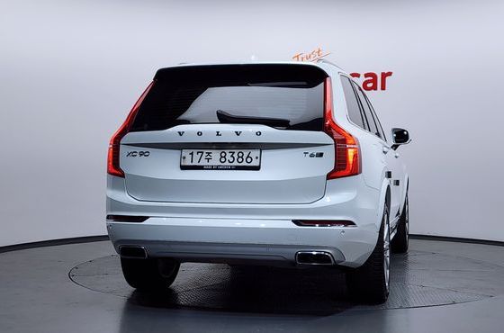 Volvo XC90 T6 Inscription — пробег 99 888 км — фото 4 из 5