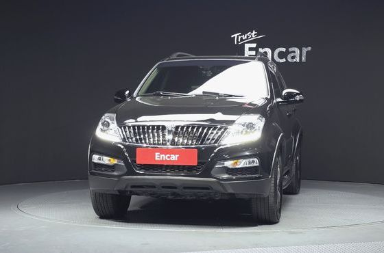 Ssangyong Rexton 2.2 4WD RX7 Luxury — пробег 54 765 км — фото 3 из 5