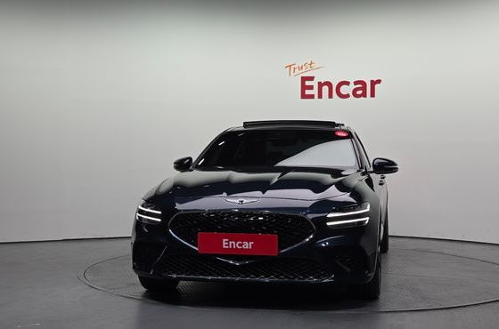 Genesis G70 Gasoline 2.0T 4WD — пробег 8 390 км — фото 3 из 5