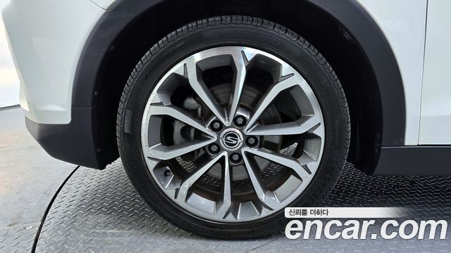 Ssangyong TIBOLI из Кореи Encar
