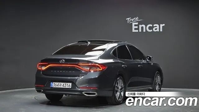 Hyundai Grandeur из Кореи Encar