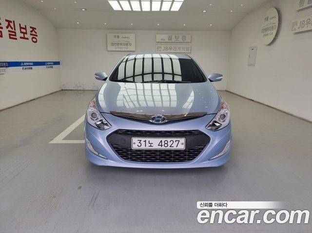 Hyundai Sonata 2.0 Royal — пробег 156 300 км — фото 1 из 5