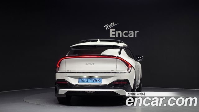 Kia EV6 из Кореи Encar
