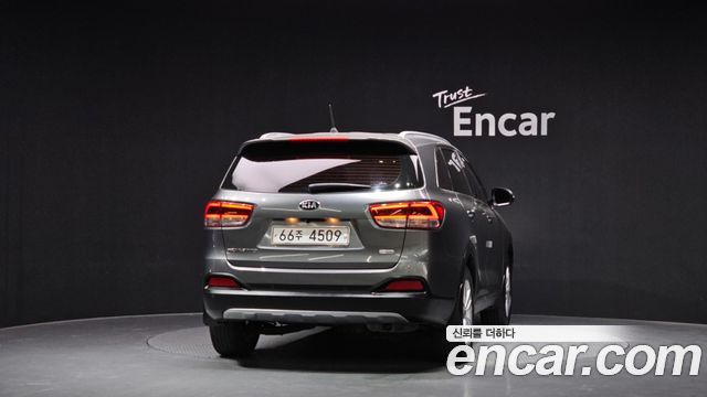Kia Sorento из Кореи Encar