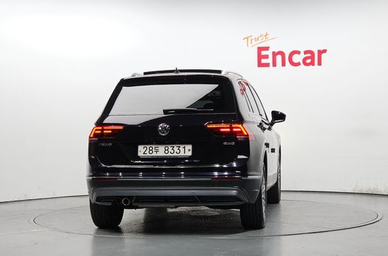 Volkswagen Tiguan 2.0 TDI 4Motion Prestige — пробег 99 925 км — фото 4 из 5