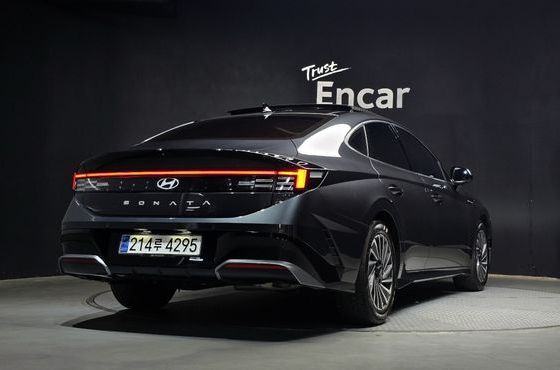 Hyundai Sonata Exclusive — пробег 31 567 км — фото 2 из 5