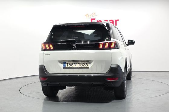 Peugeot 5008 1.2 Pure Tech Allure — пробег 32 935 км — фото 4 из 5