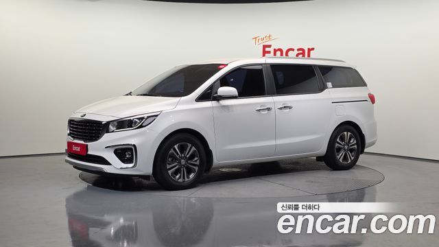 Kia Carnival из Кореи Encar