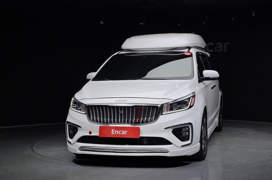 Kia Carnival 7-Seater Hi-Limousine President — пробег 205 184 км — фото 3 из 5