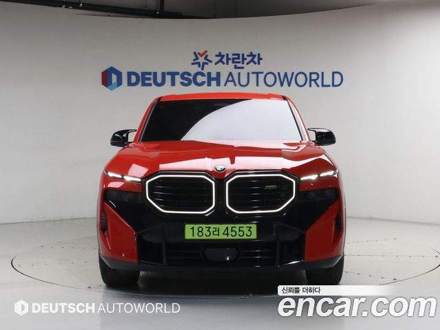 BMW XM 4.4 — пробег 18 200 км — фото 3 из 5