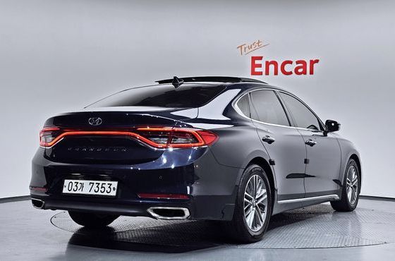 Hyundai Grandeur 2.4 Premium — пробег 49 086 км — фото 2 из 5