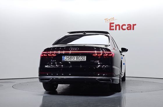 Audi A8 55 TFSI Quattro LWB — пробег 81 088 км — фото 4 из 5