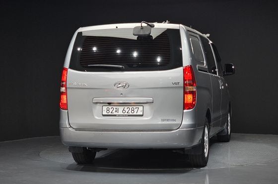 Hyundai Starex 5-Seater VAN CVX Luxury — пробег 154 805 км — фото 4 из 5