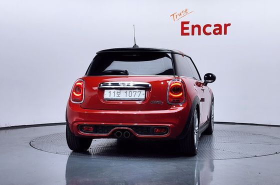 Mini Cooper Standard Third Generation — пробег 97 868 км — фото 4 из 5