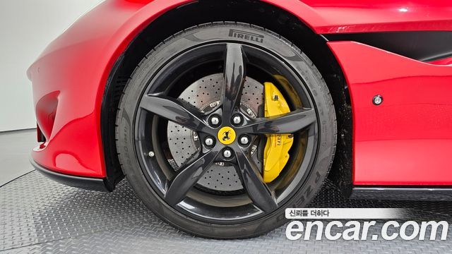 Ferrari Portofino из Кореи Encar