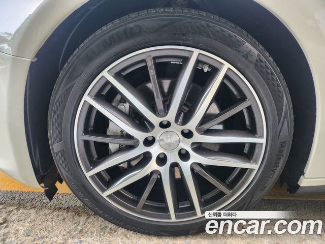 Maserati Ghibli 3.0 Diesel 3rd — пробег 124 000 км — фото 5 из 5