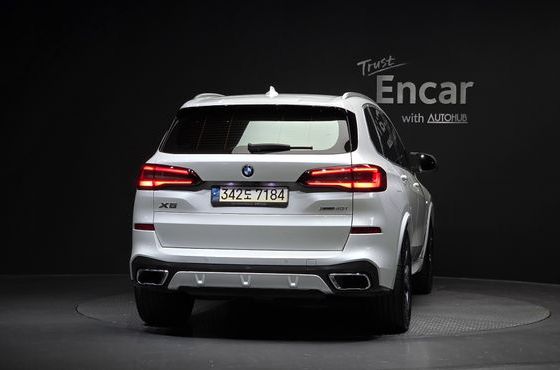 BMW X5 xDrive 40i M Sport — пробег 80 347 км — фото 4 из 5