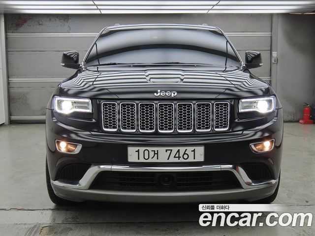 Jeep Cherokee 3.0 Diesel Overland Summit WK2 — пробег 121 844 км — фото 2 из 5