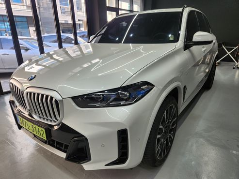 BMW X5 xDrive 40i M Sport — пробег 500 км — фото 3 из 5