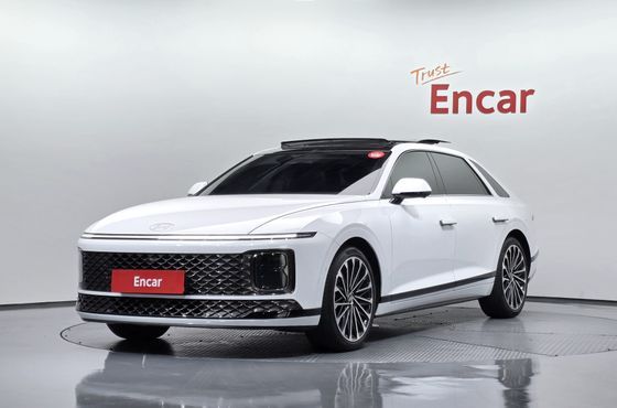 Hyundai Grandeur Calligraphy — пробег 17 108 км — фото 1 из 5