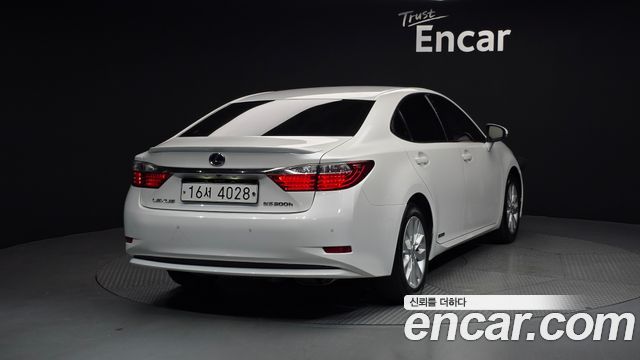 Lexus ES из Кореи Encar