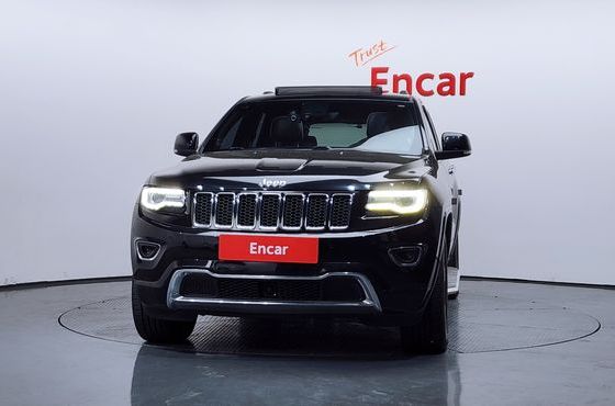 Jeep Cherokee 3.0 Diesel Overland WK2 — пробег 112 321 км — фото 3 из 5
