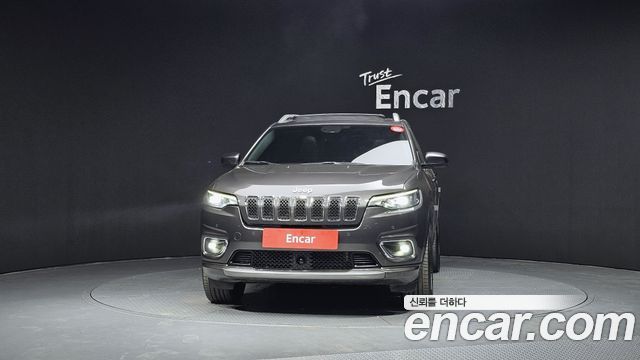 Jeep Cherokee 3.2 Overland AWD — пробег 23 445 км — фото 3 из 5