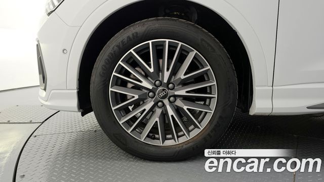Audi Q3 из Кореи Encar