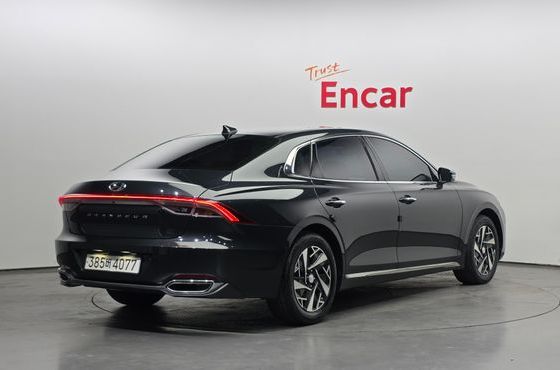 Hyundai Grandeur Premium — пробег 110 381 км — фото 2 из 5