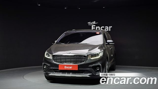 Kia Carnival из Кореи Encar