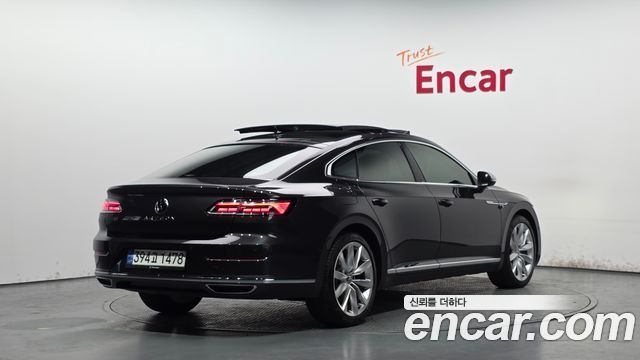 Volkswagen Arteon 2.0 TDI Prestige — пробег 28 735 км — фото 2 из 5