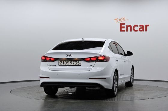 Hyundai AVANTE 1.6 GDI Value Plus — пробег 94 713 км — фото 4 из 5