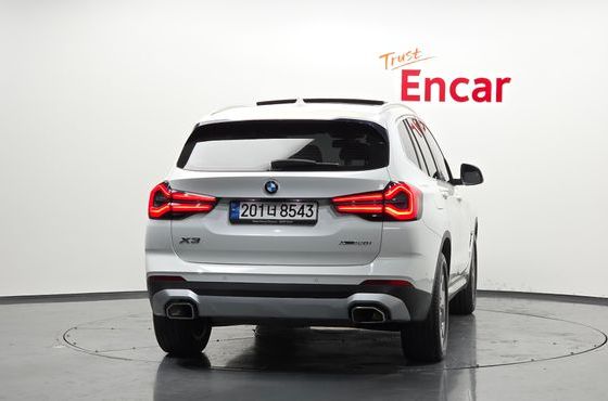 BMW X3 xDrive 20i — пробег 52 428 км — фото 4 из 5