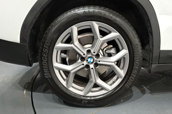 BMW X3 xDrive 20i — пробег 52 428 км — фото 5 из 5