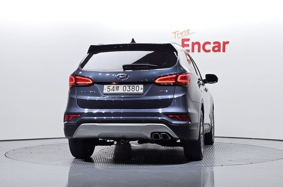 Hyundai Santafe Diesel 2.2 2WD Exclusive — пробег 208 992 км — фото 4 из 5