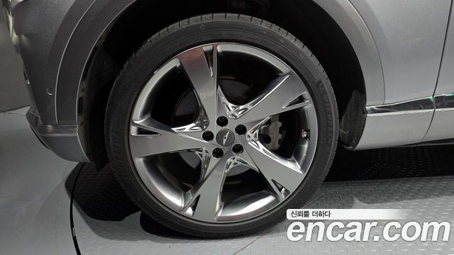 Genesis GV80 из Кореи Encar