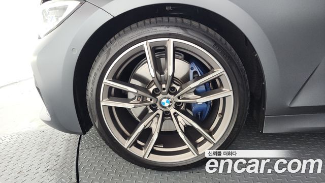 BMW 3-Series из Кореи Encar