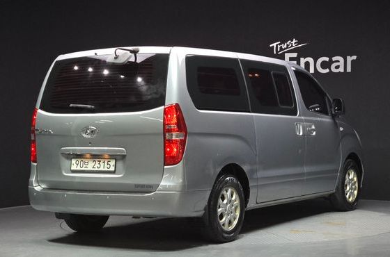Hyundai Starex 5-Seater VAN CVX Premium — пробег 96 480 км — фото 2 из 5
