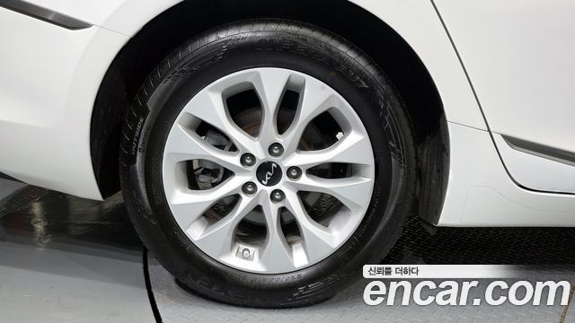Kia K8 из Кореи Encar
