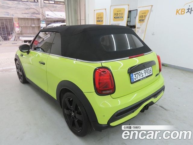 Mini Cooper Convertible из Кореи Encar