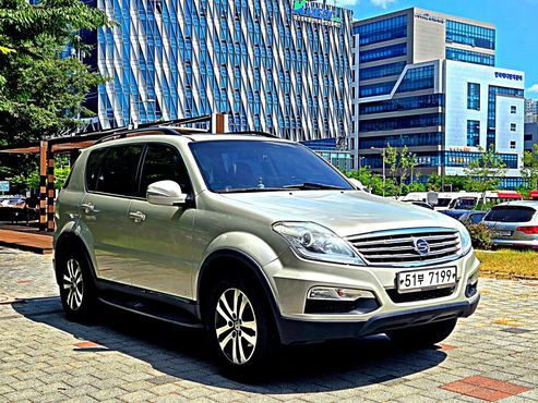 Ssangyong Rexton 2.0 4WD RX7 Prestige — пробег 198 841 км — фото 4 из 5