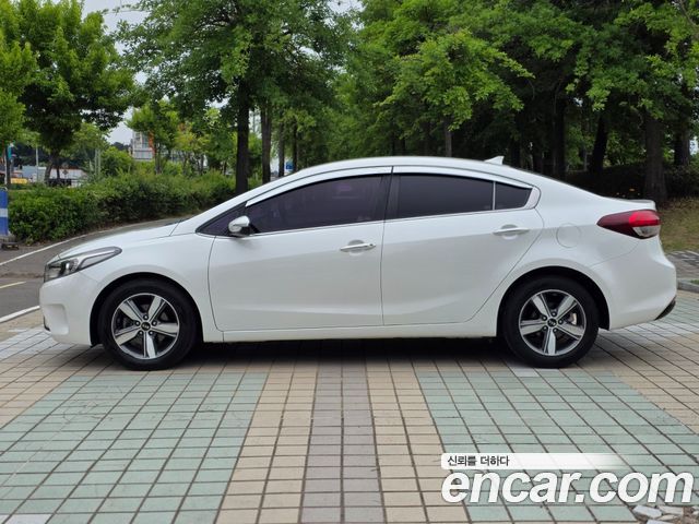 Kia K3 из Кореи Encar