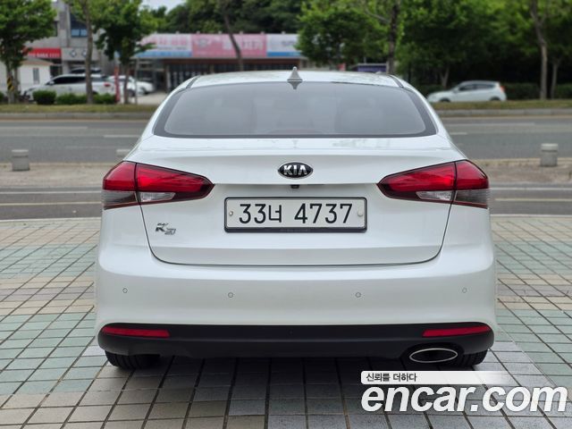 Kia K3 из Кореи Encar