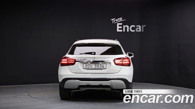 Mercedes-Benz GLA-Class из Кореи Encar