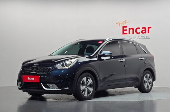 Kia Niro Prestige — пробег 152 939 км — фото 1 из 5