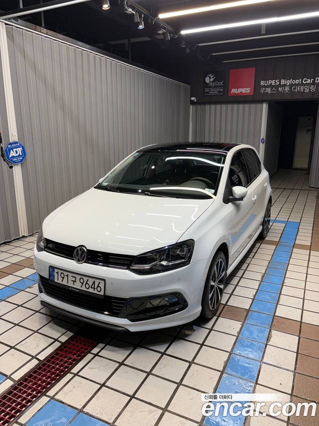 Volkswagen Polo из Кореи Encar