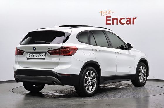 BMW X1 xDrive 20d — пробег 118 109 км — фото 2 из 5