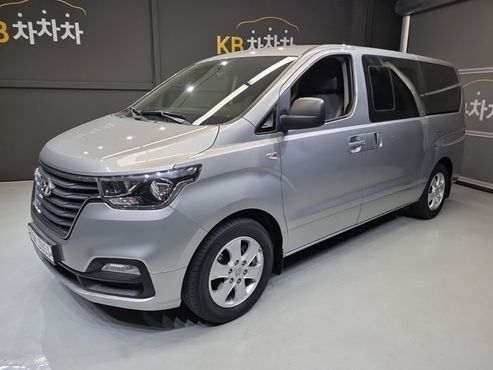 Hyundai Starex Wagon 12-Seater Smart — пробег 72 877 км — фото 2 из 5