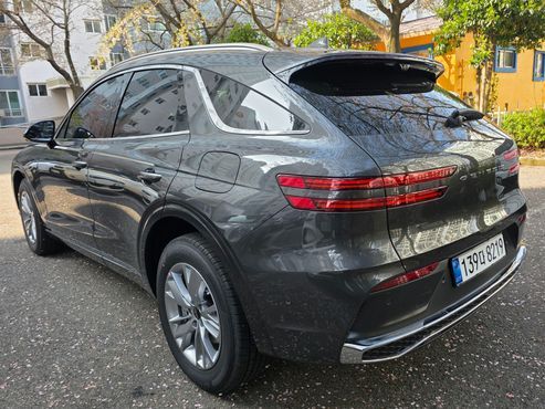 Genesis GV70 2.5T Gasoline 2WD — пробег 1 859 км — фото 4 из 5