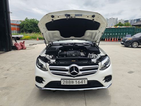 Mercedes-Benz GLC-Class GLC300 4MATIC AMG Line — пробег 29 061 км — фото 5 из 5